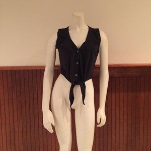 Gitano Vintage Black Sleeveless Shirt w/ 3 Buttons & Front Tie Closure